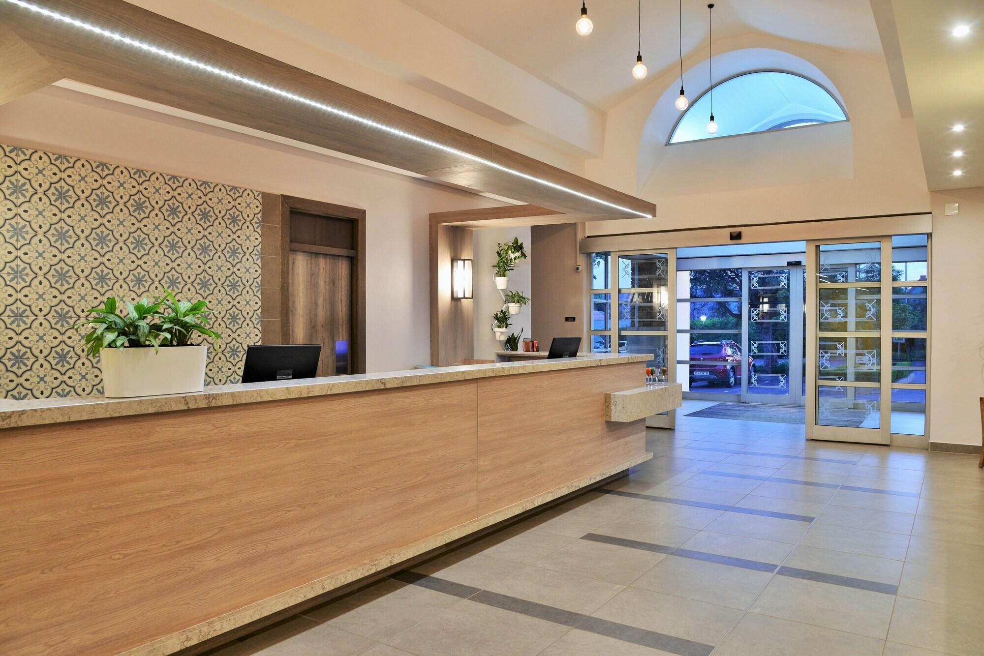 Town Lodge Menlo Park Pretoria Exterior photo