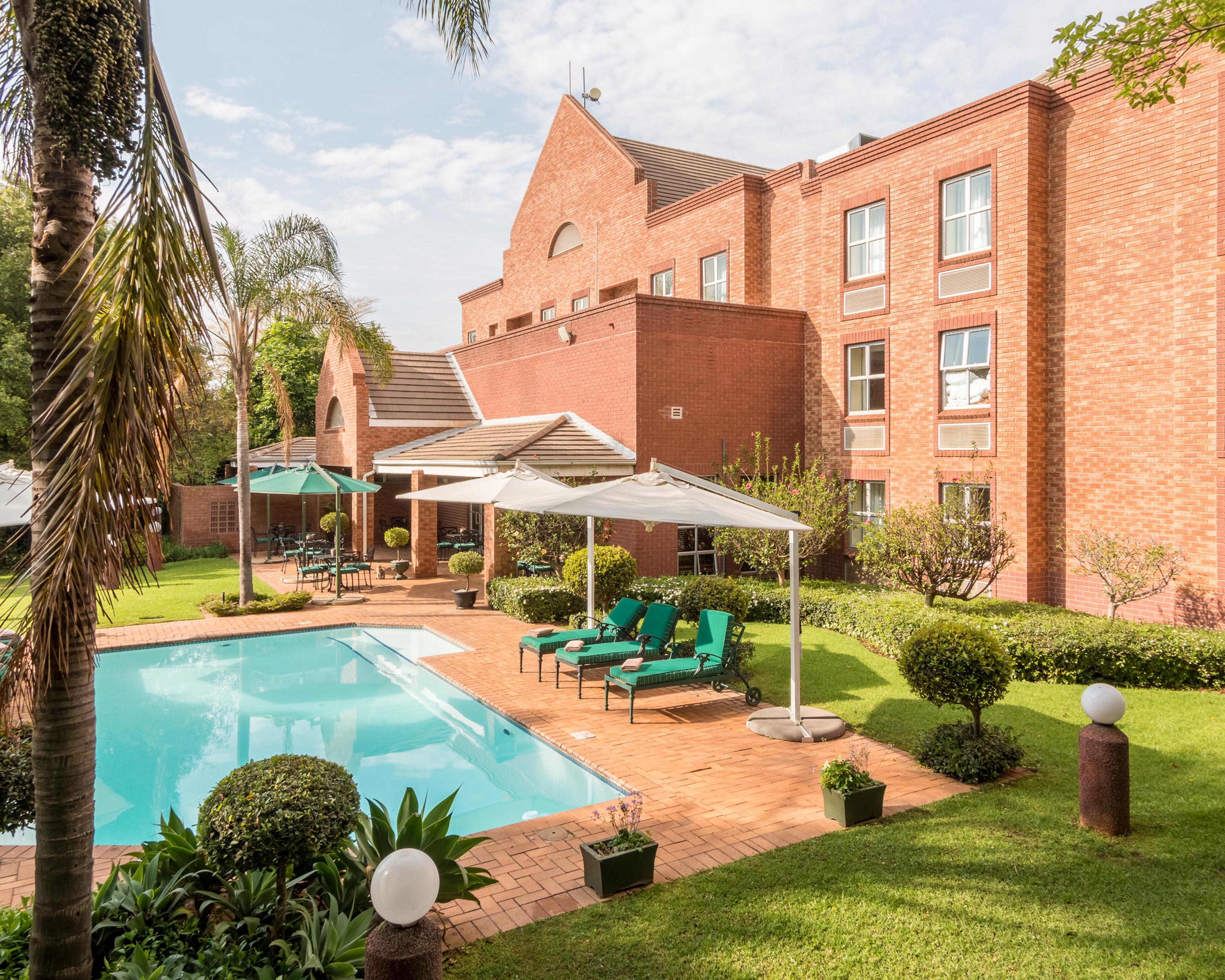 Town Lodge Menlo Park Pretoria Exterior photo